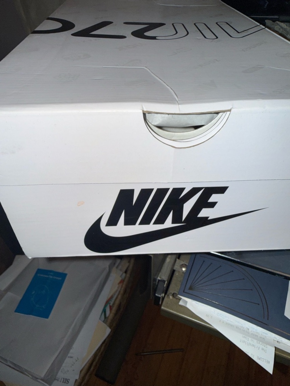 Nike Air Max 270 React Cream/Beige Sneakers - Picture 14 of 16